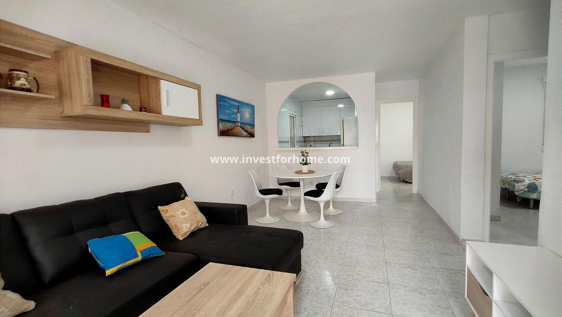 Försäljning - Lägenhet - Torrevieja - La Siesta-El Chaparral