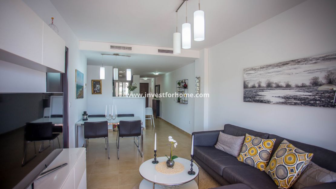 Köp en lägenhet i Spanien, Torrevieja, Alicante
