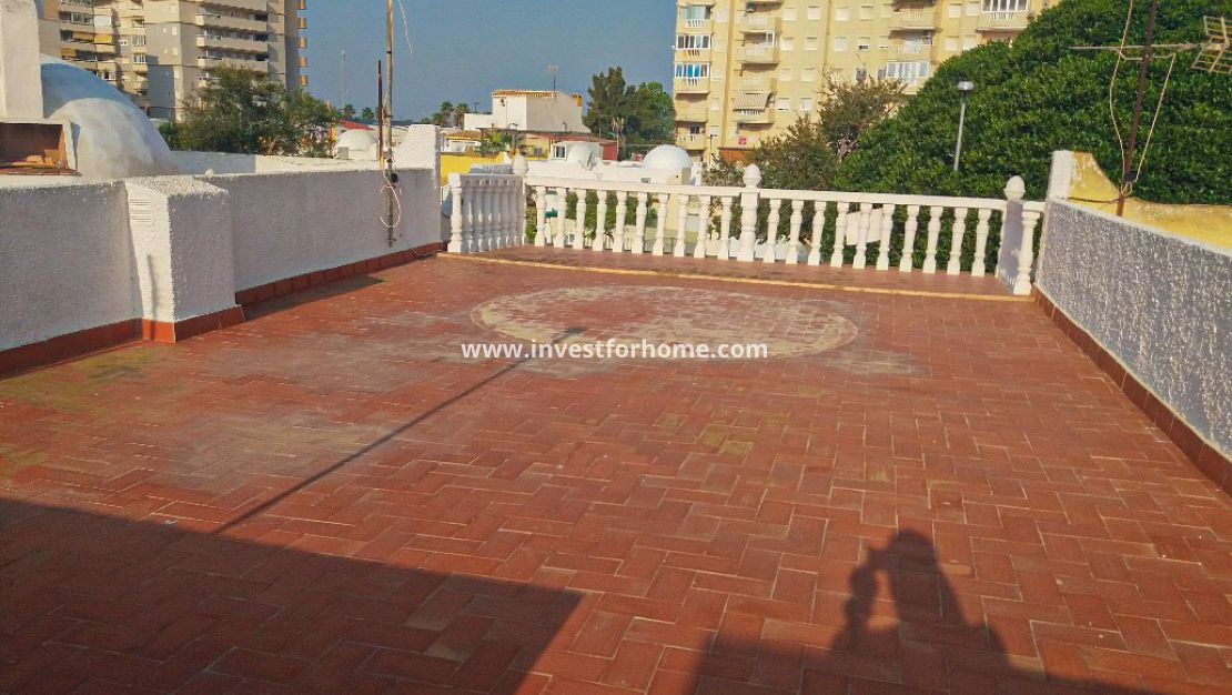 A vendre, Bungalow, renové, Nueva Torrevieja, Calas Blanca, Centre Habaneras, Torrevieja