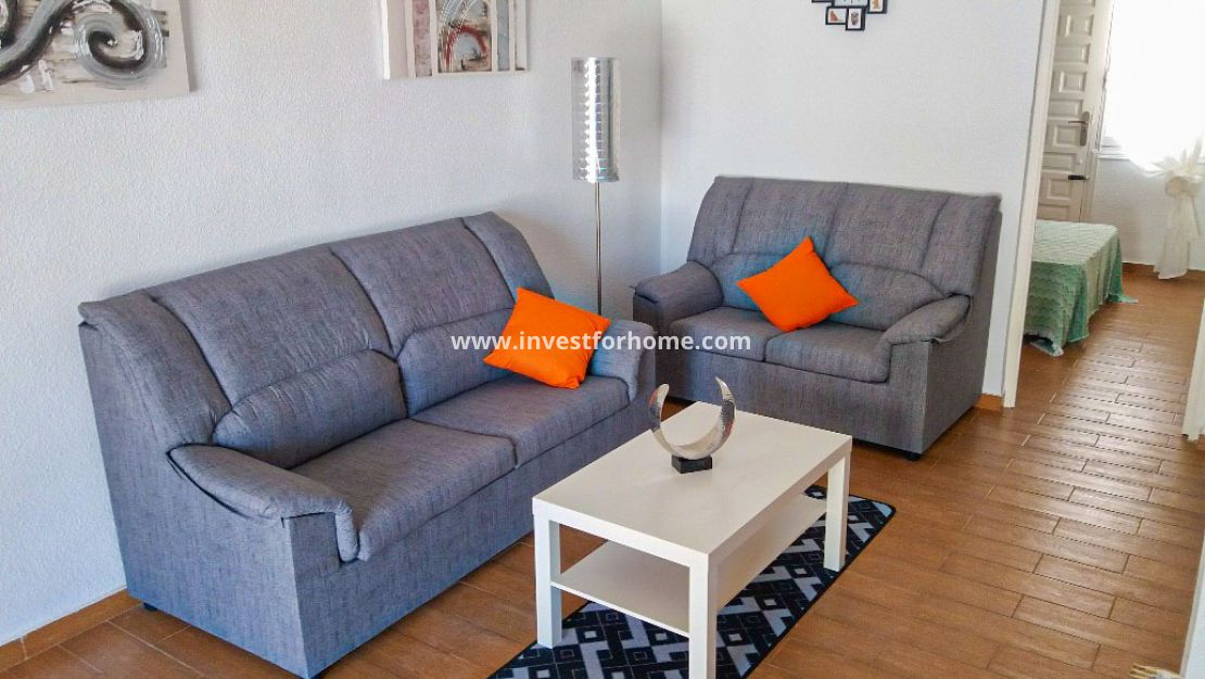 A vendre, Bungalow, renové, Nueva Torrevieja, Calas Blanca, Centre Habaneras, Torrevieja