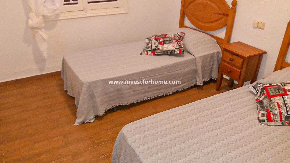 A vendre, Bungalow, renové, Nueva Torrevieja, Calas Blanca, Centre Habaneras, Torrevieja