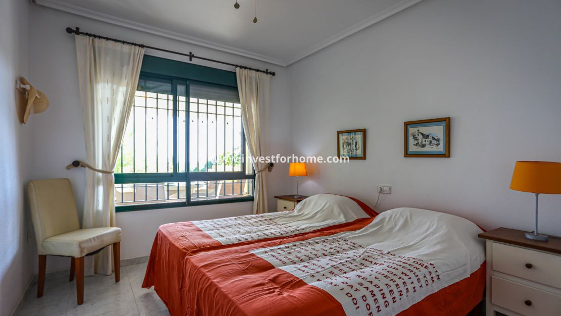 Apartment first line of Golf in Lomas de Campoamor