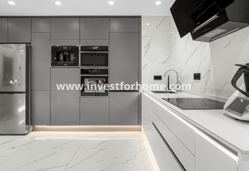 Apartamento - Reventa - Torrevieja - Costa Blanca