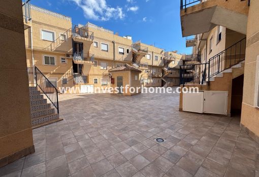 Apartamento - Reventa - Torrevieja - Playa de los Locos