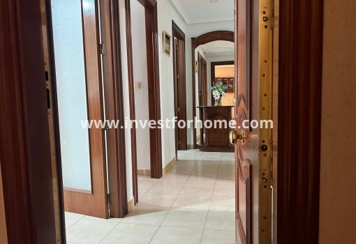 Apartamento - Reventa - Torrevieja - Playa del Cura