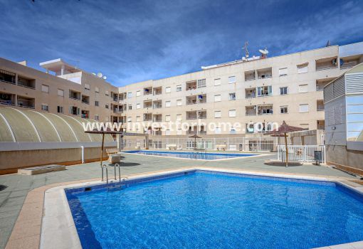 Apartamento - Reventa - Torrevieja - TO-CE-A11