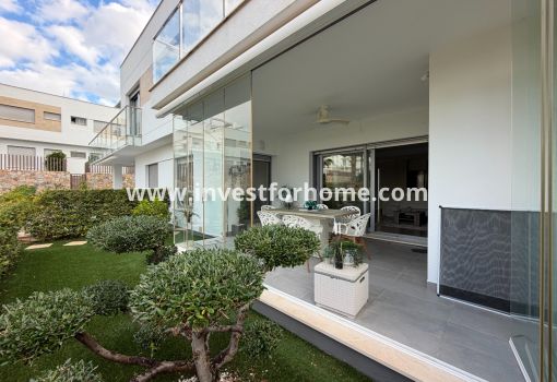 Apartment - Sale - Orihuela Costa - Vistabella
