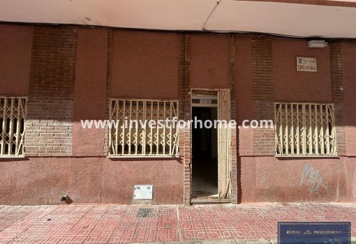 Apartment - Sale - Torrevieja - Centro