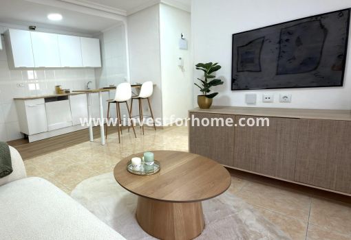 Apartment - Sale - Torrevieja - Centro