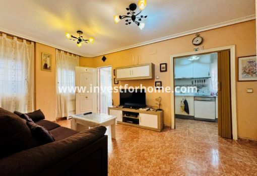 Apartment - Sale - Torrevieja - Costa Blanca
