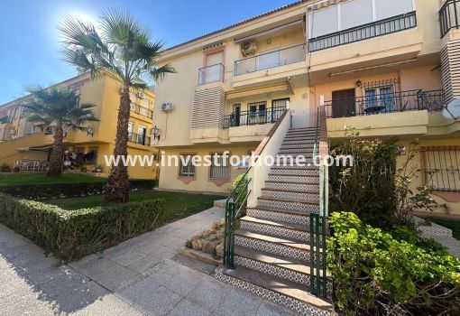 Apartment - Sale - Torrevieja - La Veleta