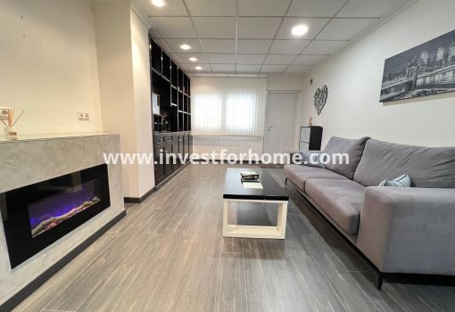 Apartment - Sale - Torrevieja - Playa del Cura