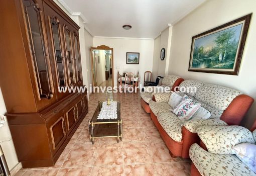 Apartment - Sale - Torrevieja - Playa del Cura