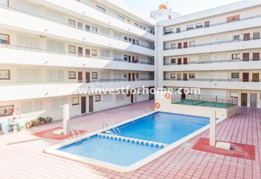 Apartment - Sale - Torrevieja - TO-CE-A171