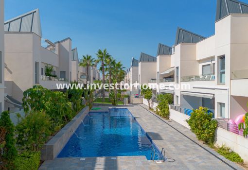 Apartment - Sale - Torrevieja - TO-TO-A05