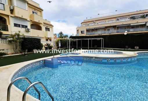 Appartement - Vente - Torrevieja - Nueva Torrevieja - Aguas Nuevas
