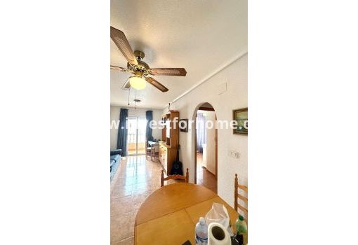 Appartement - Verkoop - Torrevieja - Centro