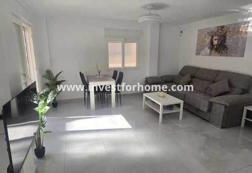 Appartement - Verkoop - Torrevieja - Centro