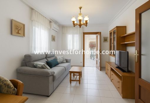 Appartement - Verkoop - Torrevieja - Centro