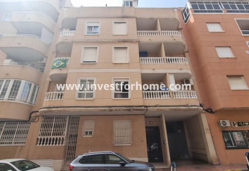 Appartement - Verkoop - Torrevieja - Centro