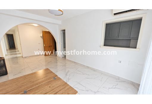 Appartement - Verkoop - Torrevieja - Centro