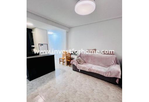 Appartement - Verkoop - Torrevieja - Estacion De Autobuses