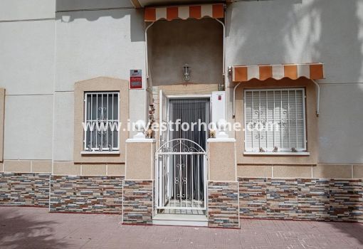 Appartement - Verkoop - Torrevieja - LA LOMA