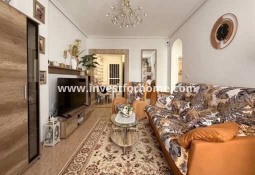 Appartement - Verkoop - Torrevieja - Nueva Torrevieja - Aguas Nuevas