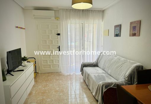 Appartement - Verkoop - Torrevieja - Playa del Cura