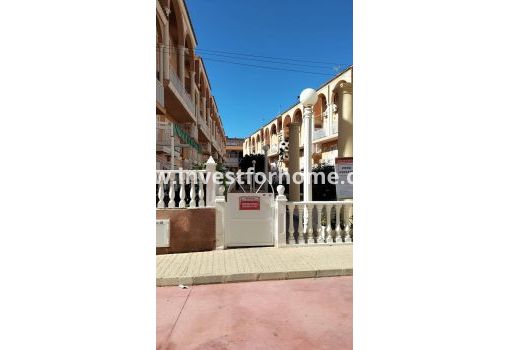 Appartement - Verkoop - Torrevieja - Torrelamata - La Mata
