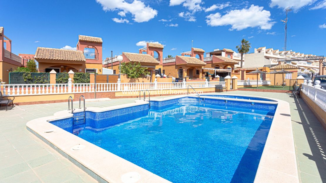 Arco Mediterraneo, Torrevieja, Aguas Nuevas, Sector 25, Poildeportivo, La Hoya