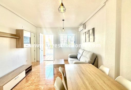 Bungalow - Försäljning - Torrevieja - Playa de los Locos