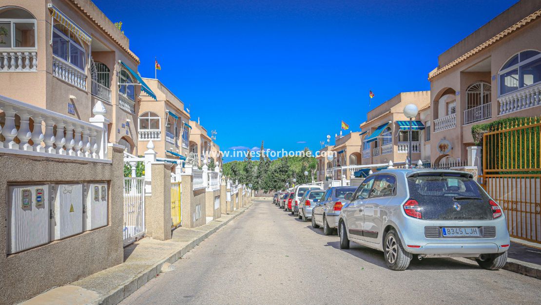 Bungalow, Torrevieja, Los Balcones, Hotel Doña Monse, Urbanización Lago Sol, Laguna de Torrevieja, Orihuela Costa, Punta Prima