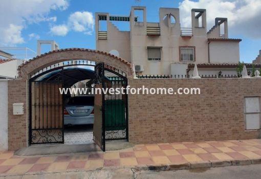 Bungalow - Verkoop - Torrevieja - Costa Blanca