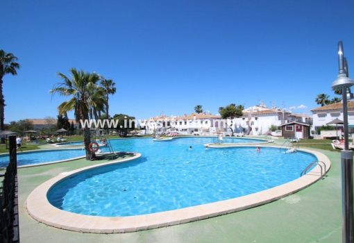 Bungalow - Verkoop - Torrevieja - Costa Blanca