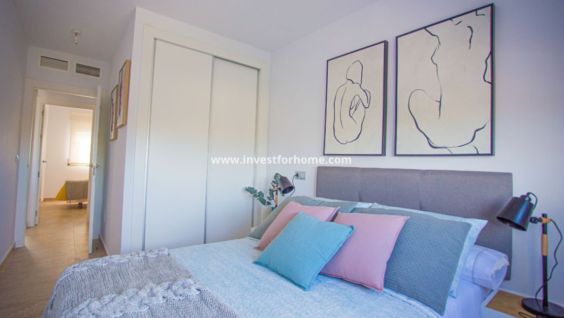 Buy cheap apartment in Torre de la Horadada