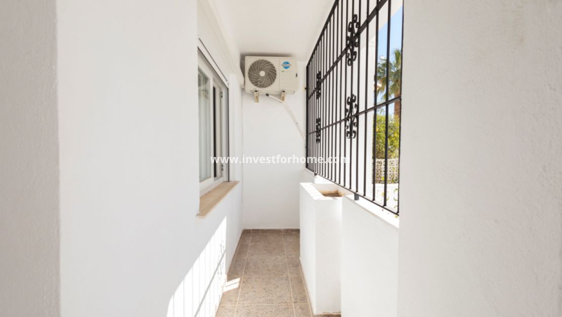 Calas Blancas, Torrevieja, Torreblanca, Torrelamata, Los Angeles, La Mata, 