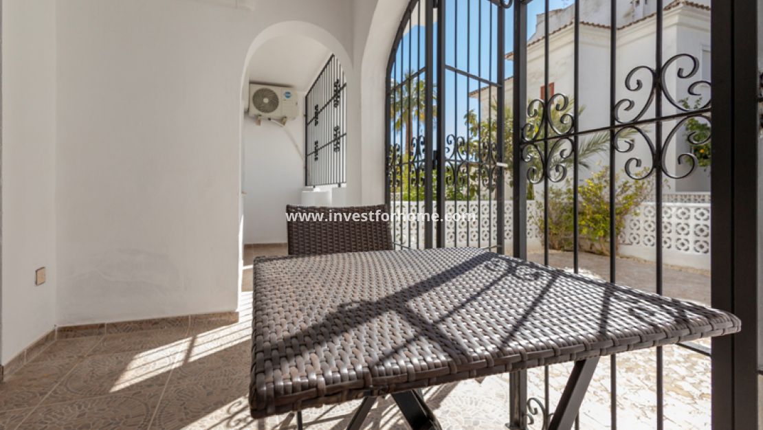 Calas Blancas, Torrevieja, Torreblanca, Torrelamata, Los Angeles, La Mata, 