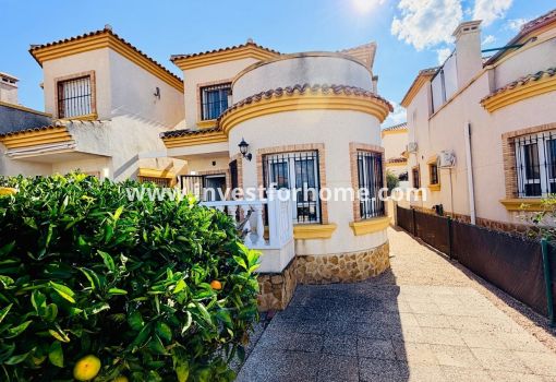 Chalet - Reventa - Los Montesinos - La Herrada