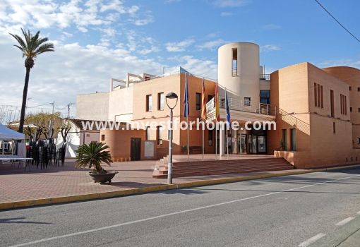 Chalet - Reventa - Los Montesinos - PUEBLO CENTRO