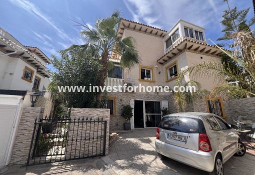 Chalet - Reventa - Orihuela Costa - Inland
