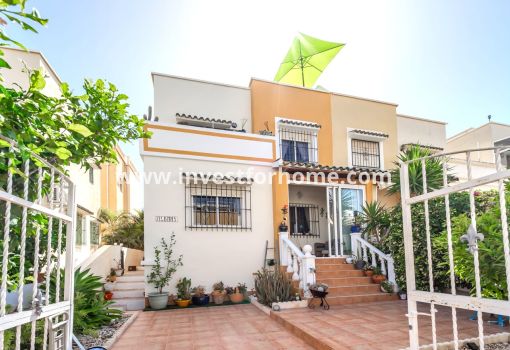 Chalet - Reventa - Orihuela Costa - Res Valle de los pinos