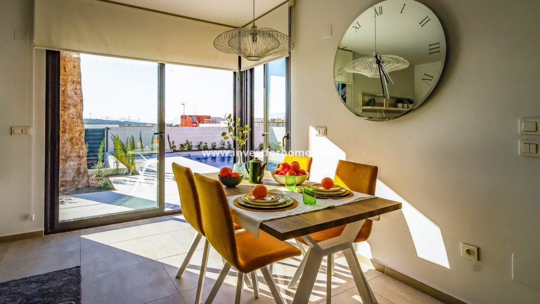 Costa Blanca Quesada Benijofar