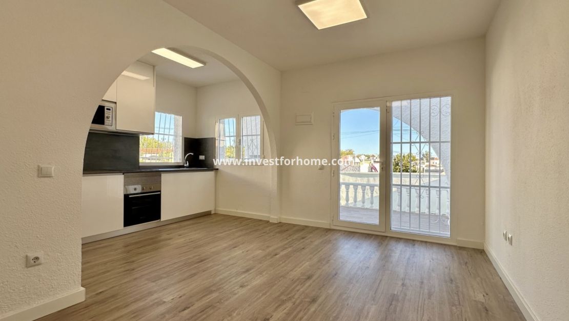 Försäljning - Bungalow - Orihuela Costa - Costa Blanca