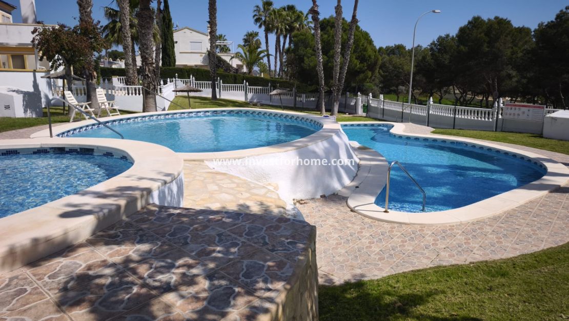 Försäljning - Bungalow - Orihuela Costa - Costa Blanca