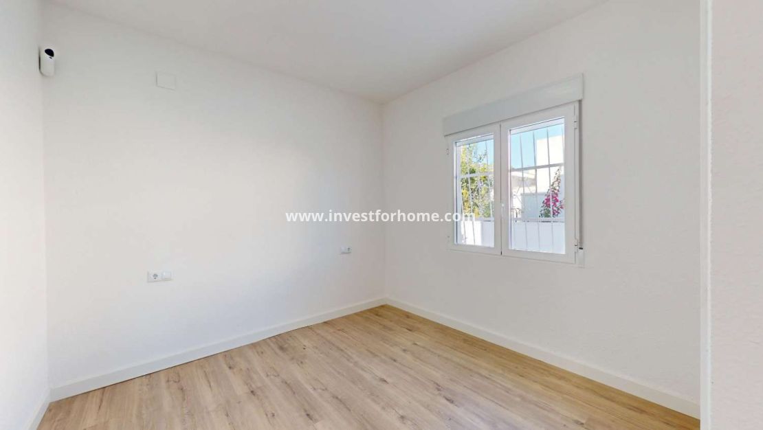 Försäljning - Bungalow - Orihuela Costa - Inland