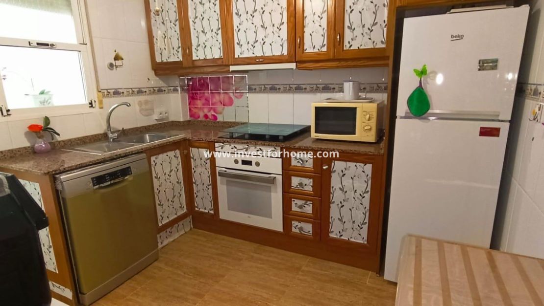 Försäljning - Bungalow - Orihuela Costa - Los Almendros-la Florida