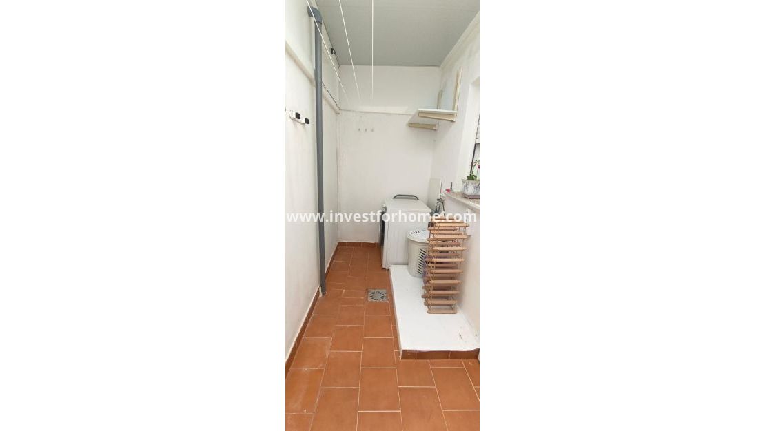 Försäljning - Bungalow - Orihuela Costa - Los Almendros-la Florida