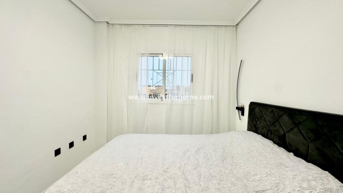 Försäljning - Bungalow - Orihuela Costa - Playa Flamenca