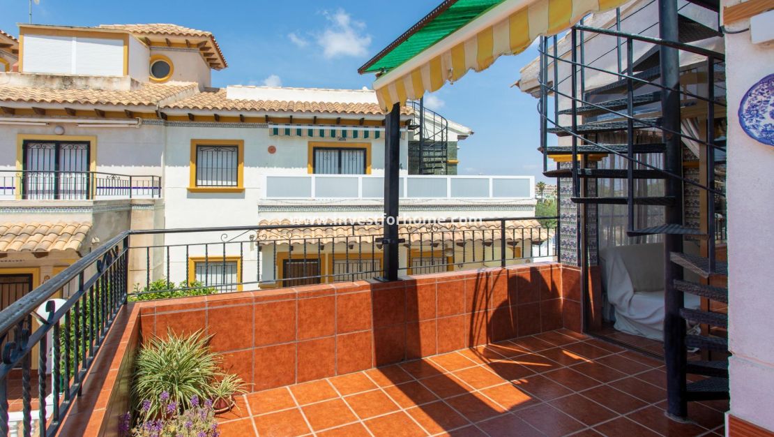 Försäljning - Bungalow - Orihuela Costa - Punta Prima
